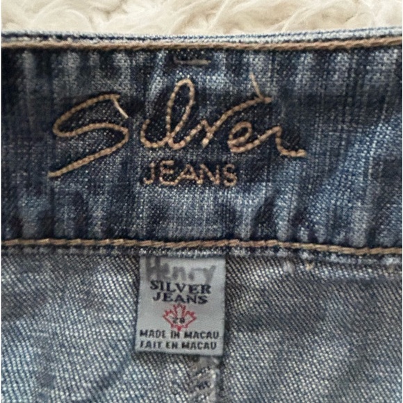 Vintage y2k
SILVER Jeans Co Denim knee length jean skirt 28 1026 D1 - Picture 6 of 6